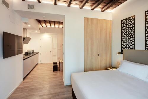 Sercotel Granada Suites, Granada (photo 10)