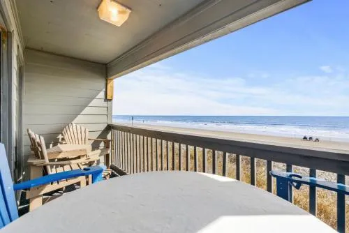 Sea Cabin 118 - Oceanfront photo 2