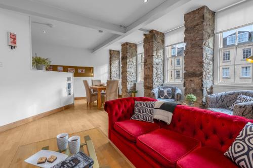 Old Town Romantic Getaway, Edinburgh