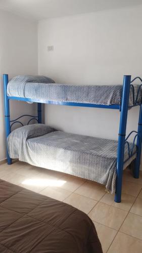 One-Bedroom Apartment image 7