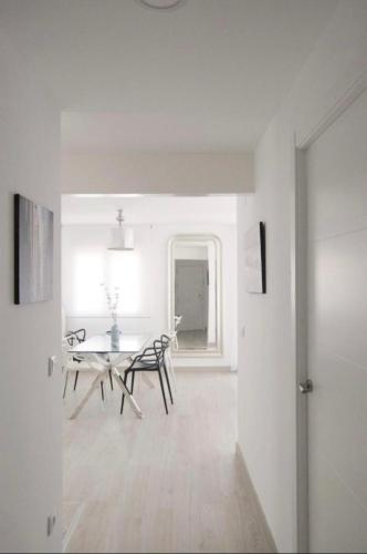 Apartment with Balcony image 10