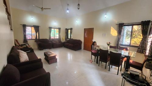 kareeshmavilla