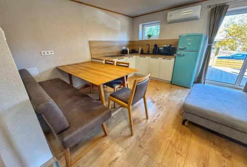KuPihenő Apartman Kunfehértó (KuPiheno Apartman Kunfeherto) in Kunfehértó