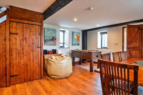 المرافق, Finest Retreats - Chasty House Barn in Holsworthy