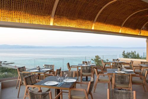 Restaurant, MERAVIA Leonardo Limited Edition - Adults Only in Chalkidiki