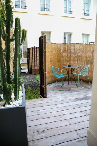 Deluxe Double Room with Terrace