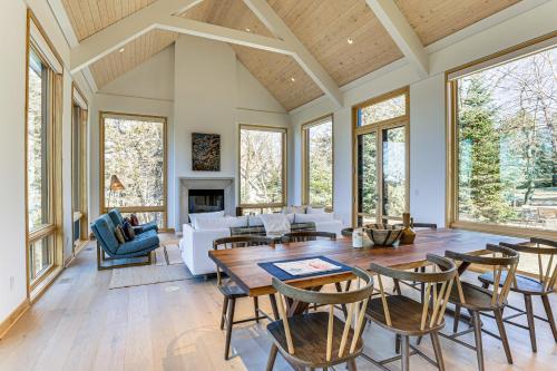 Green Lake Getaway with Dock Boating and Swimming!