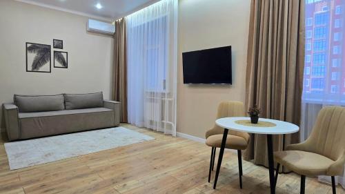 Skupni salon/TV območje, Kenesary in Kokshetau