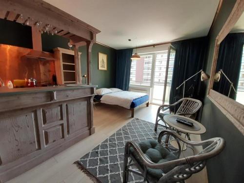 Studio Apartment with Balcony