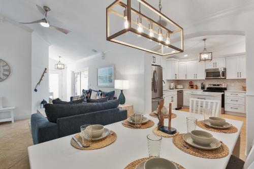 Windshore A – Holmes Beach, FL