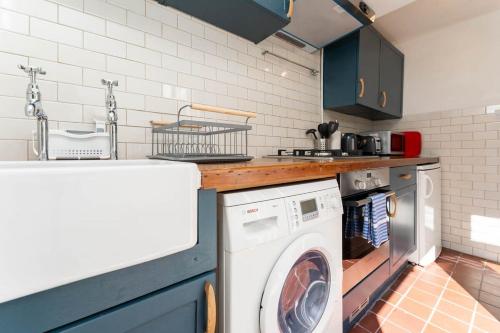 Holiday Home image 10