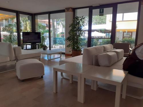 Hotel Ambasciata 5