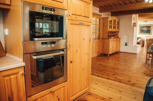 ห้องครัว, Chata Drevenô - Chaty Rozprávkovo (Chata Dreveno - Chaty Rozpravkovo) in สตาราเลสนา