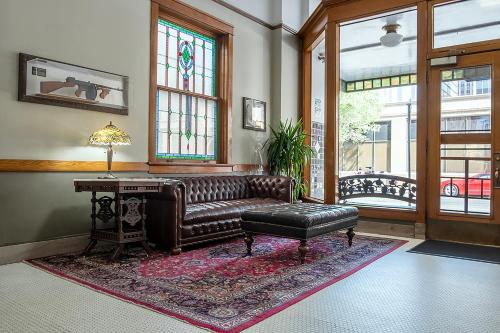 Előcsarnok, Gardner Hotel & Hostel near Plaza Színház