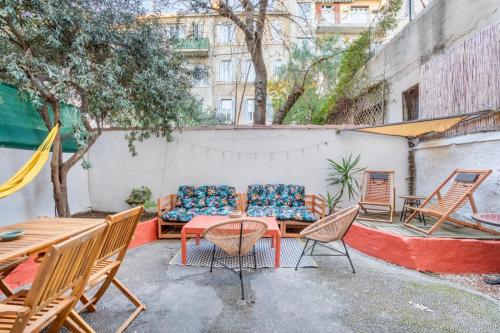 Un appartement au centre-ville avec cour privé de 35m - Location saisonnière - Marseille