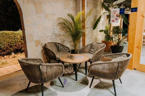 Restaurant, Cabanas Suites Sergia Torres in Barrio de Fatima