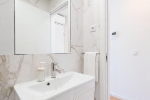 VIVA Bartolomeu Beach Flats 5