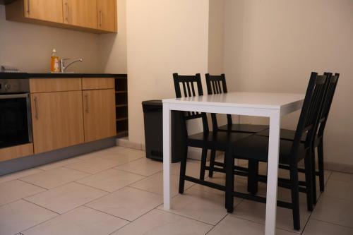 Comfort & Central Rooms 5
