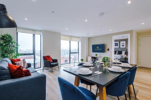 Stunning Top-Floor 2BR Free Parking & Stylish Stay, Liverpool (fotografie 3)