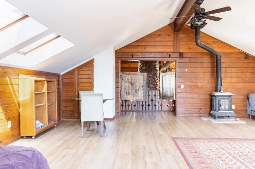 San Diego Getaway, Views Pool Hot Tub & Game Room