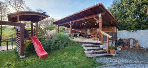 Family House 94 in โปรเซชเน