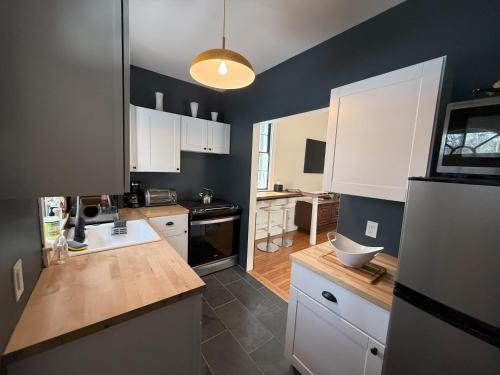 Schoolhouse No. 11 * Hudson Valley Upstate Getaway in Стон Рідж