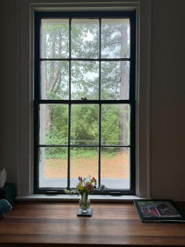 Вид, Schoolhouse No. 11 * Hudson Valley Upstate Getaway in Стон Рідж