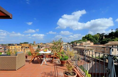 Trastevere Penthouse amazing terrace, Roma (foto 2)