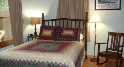 Long Mountain Lodge Bed & Breakfast in Dahlonega, USA