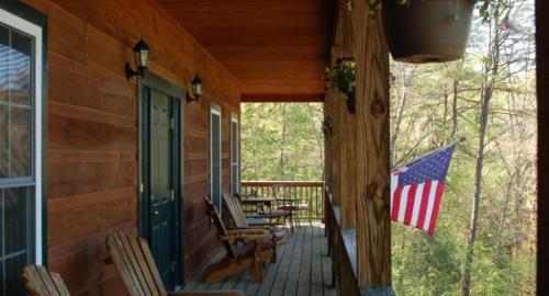 Long Mountain Lodge Bed & Breakfast - image 14