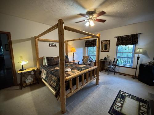 Long Mountain Lodge Bed & Breakfast - image 10