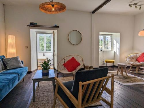Vila da Fonte - Peaceful 3-bedroom Villa with Private Pool, Central Portugal in Campelo