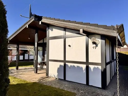 Freistehender Ferienbungalow im Fachwerkstil in Burhave, Deutschland