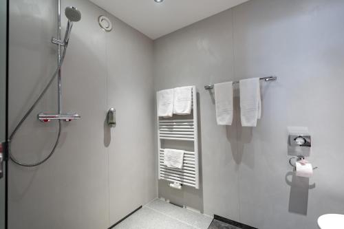 Hotel Garni Madrisa - image 2