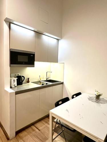 Elly Modern Oldtown Apartments 2