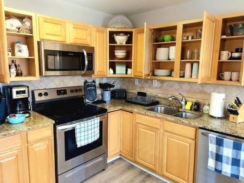 Facilities, Beachside home, less than 500 steps to beach, oasis yard near Salt Life Food Shack St. Augustine