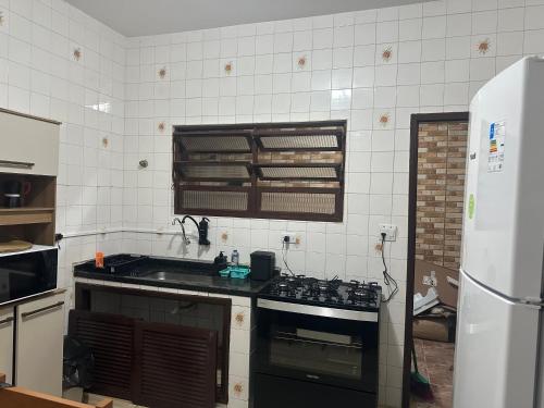 Casa Itanhaém Multicultural (Casa Itanhaem Multicultural) in อิโวตี