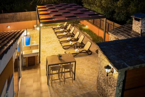 A szálláshely kívülről, Bruna in Dubrava kod Sibenika