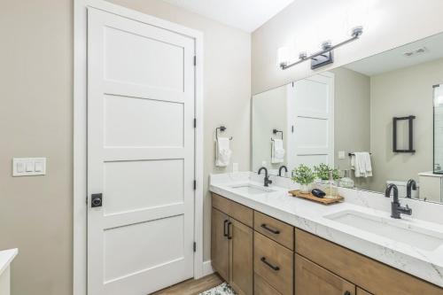 Whispering Waters Condo