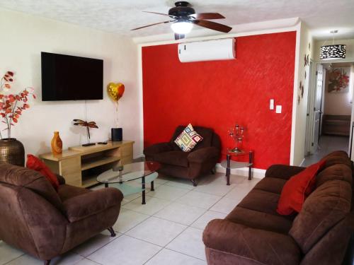 Apartment with Garden View image 2