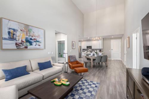 Queen Creek #460 Chandler