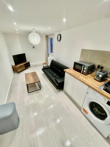 cozy 1 bedroom flat near cambridge city centre in King's Hedges