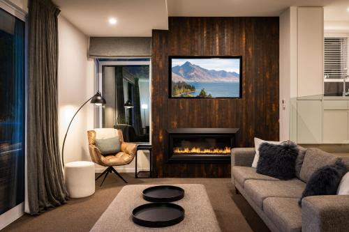 Villa Habeke- Lake Views- Gas Fire- AC- BBQ - image 3