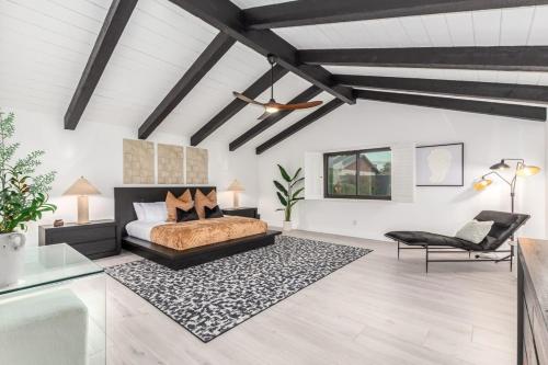 The Ace Scottsdale with Pool Hottub & Putting Green in North Phoenix