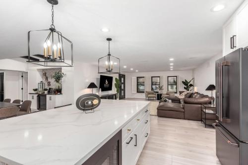 The Ace Scottsdale with Pool Hottub & Putting Green in North Phoenix