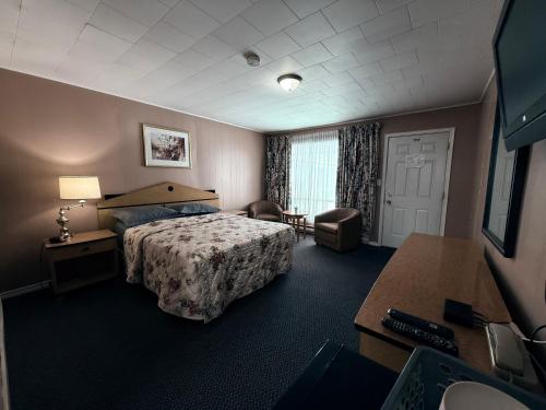 Guest Inn Motel Room Type - Queen Room