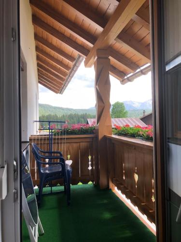 Ganze Wohnung in Leutasch mit Privatem Balkon in โอเบิร์น