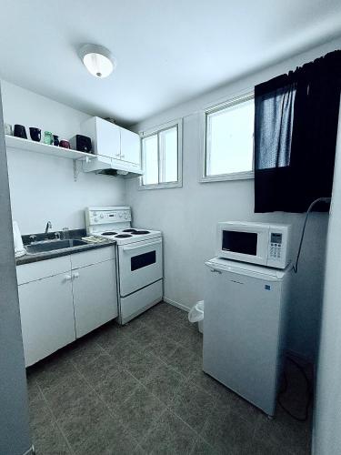 virtuve, Guest Inn Motel in Quinte West (ON)