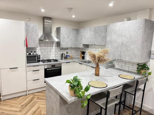 Birmingham Luxury Apartment- Large Flat - 2 Bed - Free parking - Washing machine - 50inch HD TV - Netflix, Birmingham (fotografie 4)