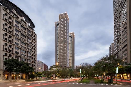 Shangri-La's Far Eastern Plaza Hotel, Taipei 香格里拉台北遠東國際大飯店